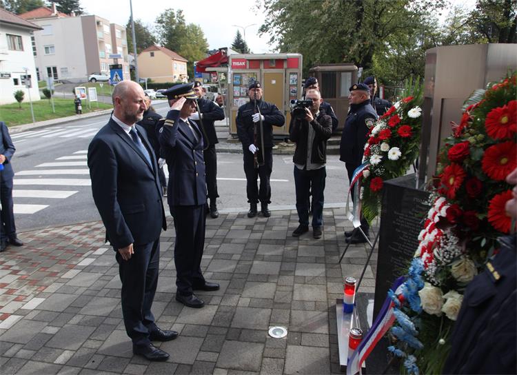 Slika /Novi direktorij/Nove slike-MUP/Dan policije foto.jpg